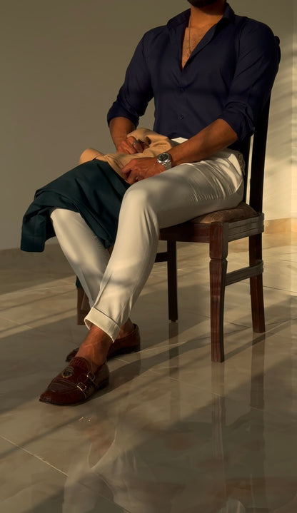 MALE GURKHA PANT : OFF-WHITE