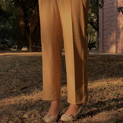 'FEMALE' GURKHA PANT : SANDY BEIGE