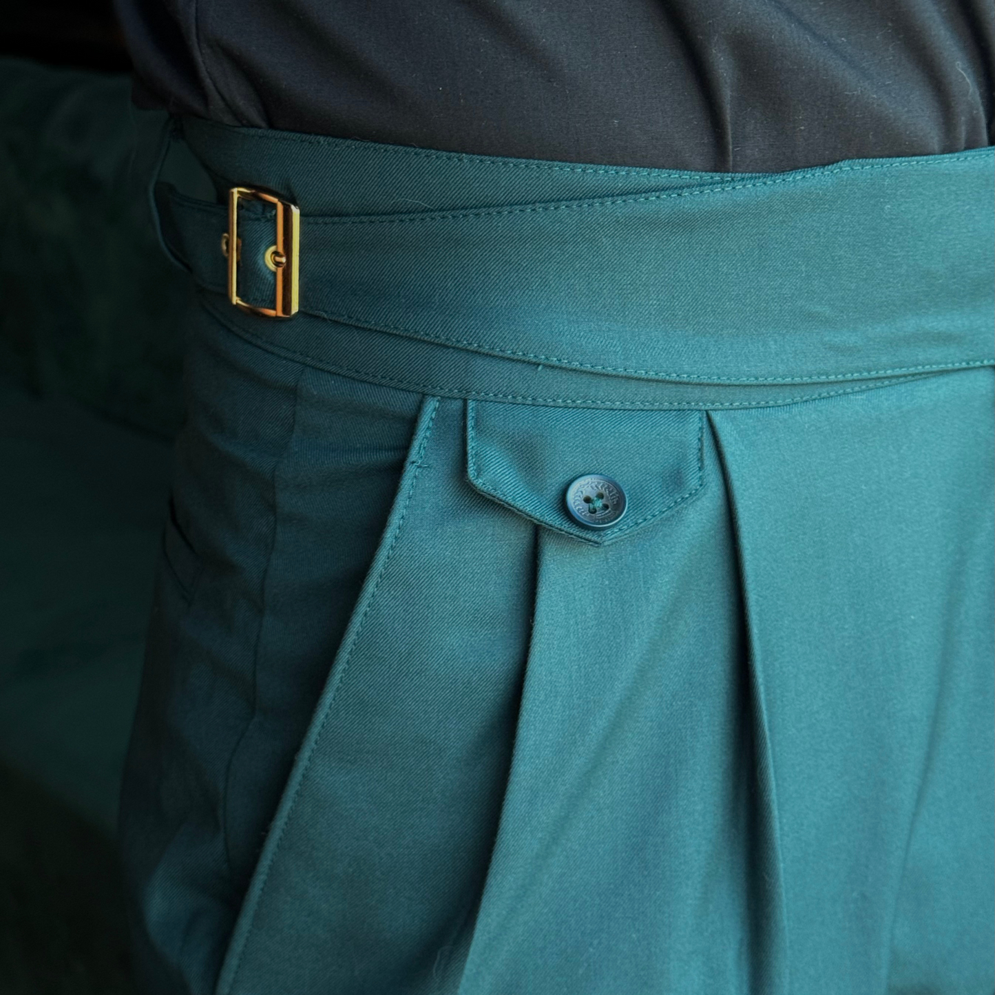 PREMIUM OLIVE GREEN GURKHA PANT: GOLD-BUCKLE EDITION